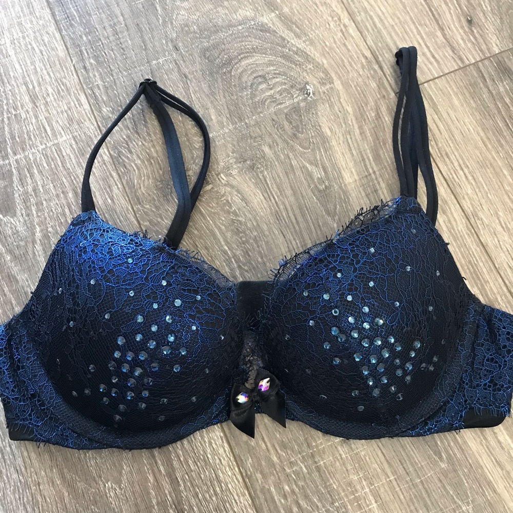 Victoria’s Secret Very Sexy Push Up